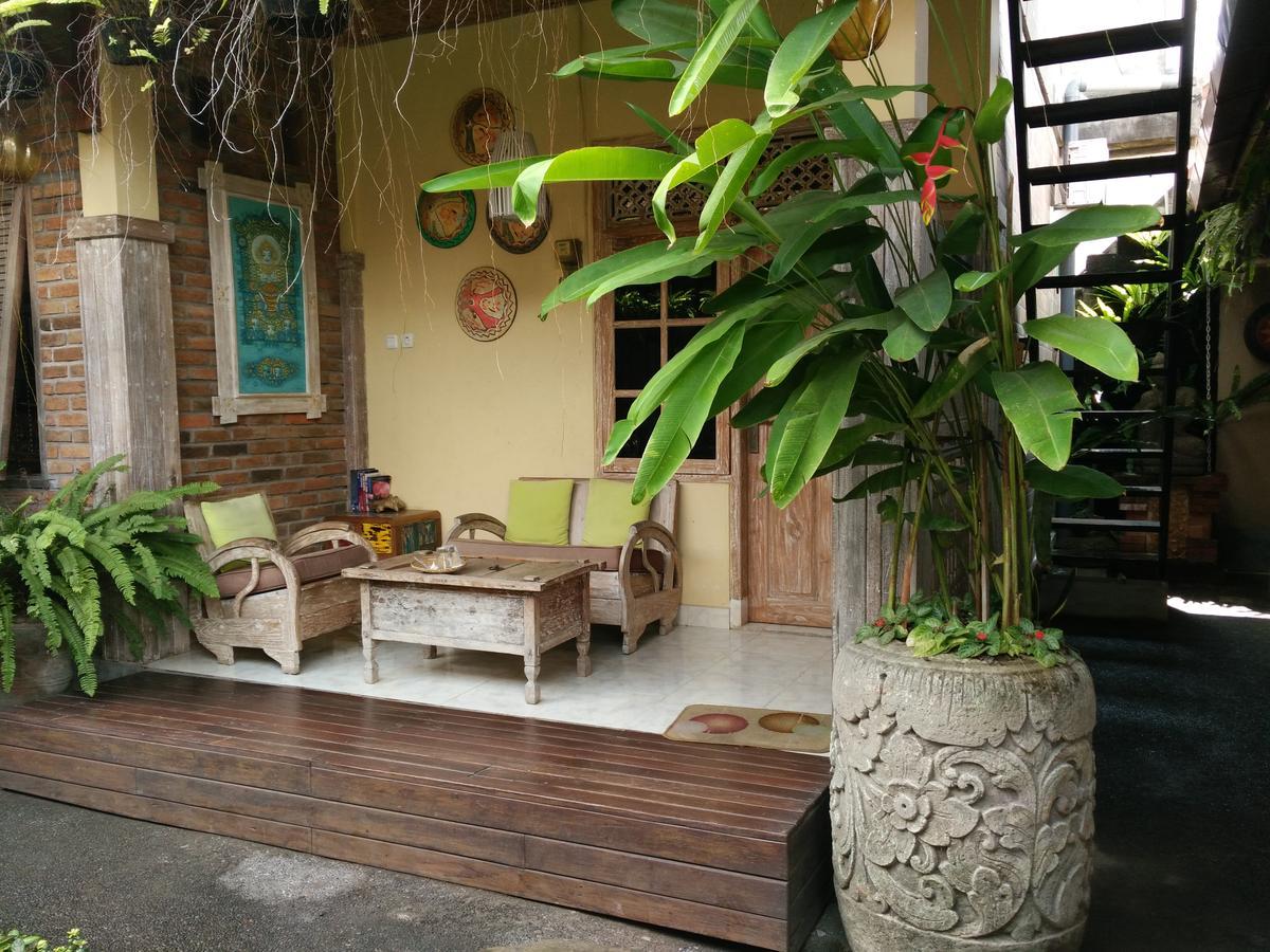 Samblung Mas House Apartment Dempasar Exterior foto